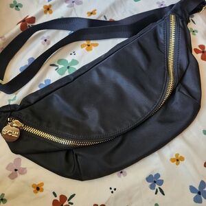 Stoney Clover Jumbo Fanny Pack